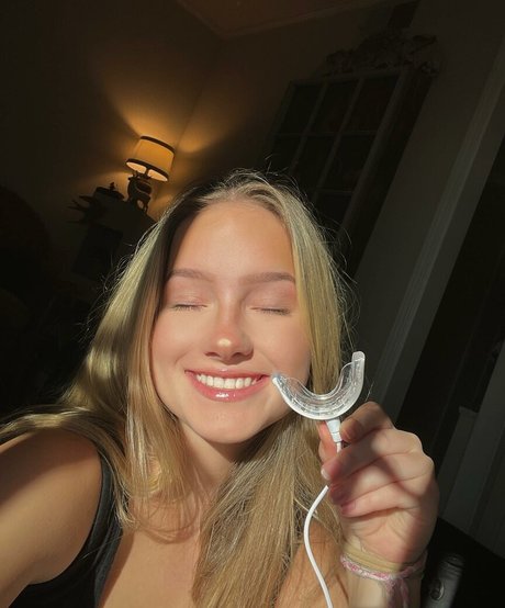 Keira Jackson actriz galerías