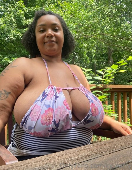 ky rarry desnudos estrella porno recopilación