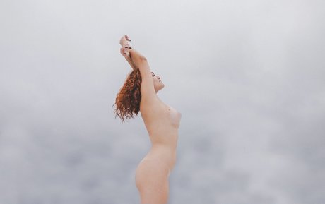 Ellora Haonne desnudos de modelos fotos