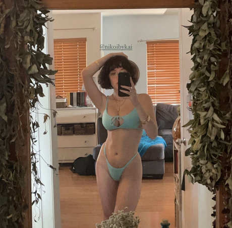 Anuheanihipali actriz caliente fotos