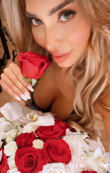 farrahabraham estrella porno desnuda imágenes