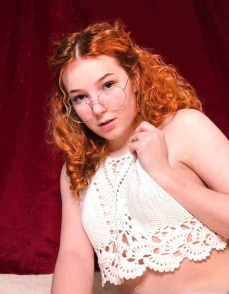 kathynude free modelo galerías