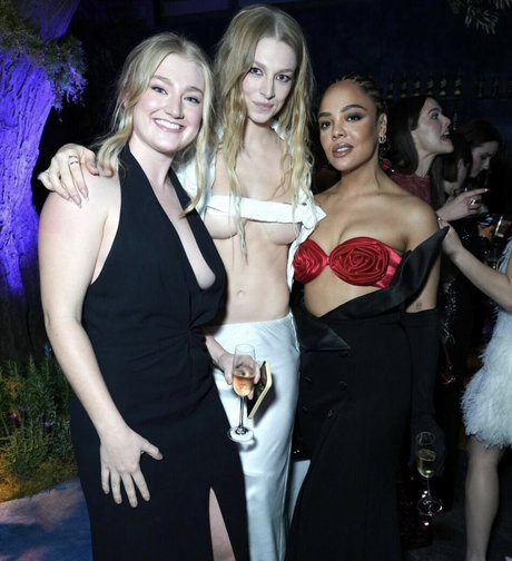 Hunter Schafer modelo gratis galerías