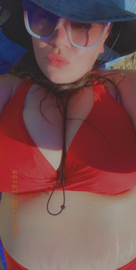 Sugar tits_ modelo adulto fotos