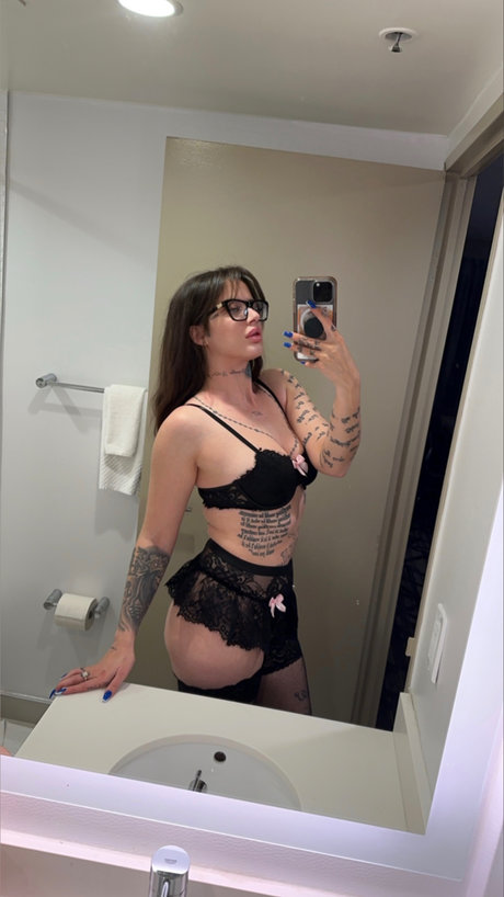 PrettyBabyXXX estrella del sexo galería