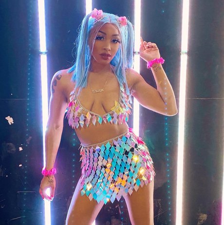 Temptress Goddess modelo hermosa archivo