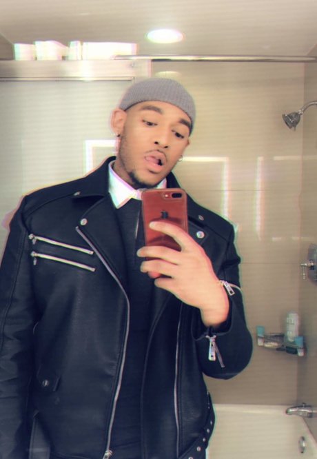 DARKSTORM85 actriz erótica fotos