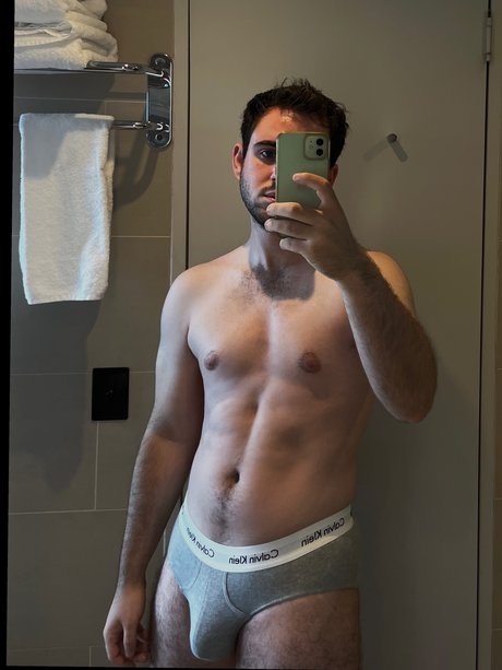 ferglouc actriz libre imágenes