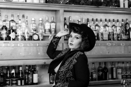 Jocelyne Harmony estrella libre galerías