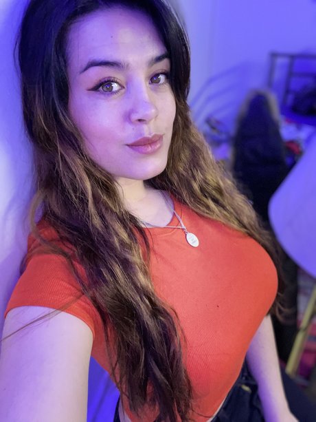 Dayahara modelo porno archivo