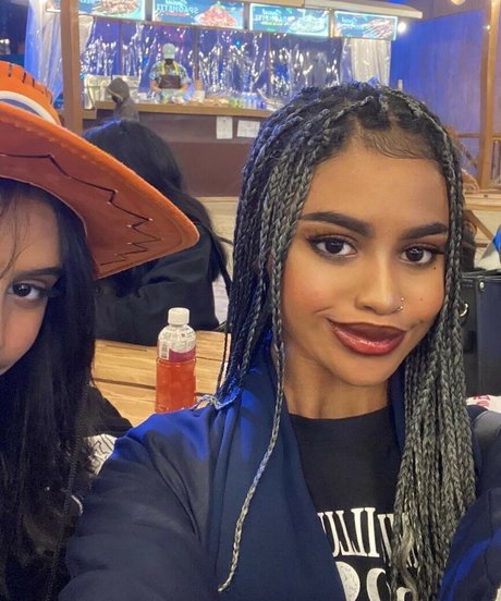 oil7ll modelo hd galería