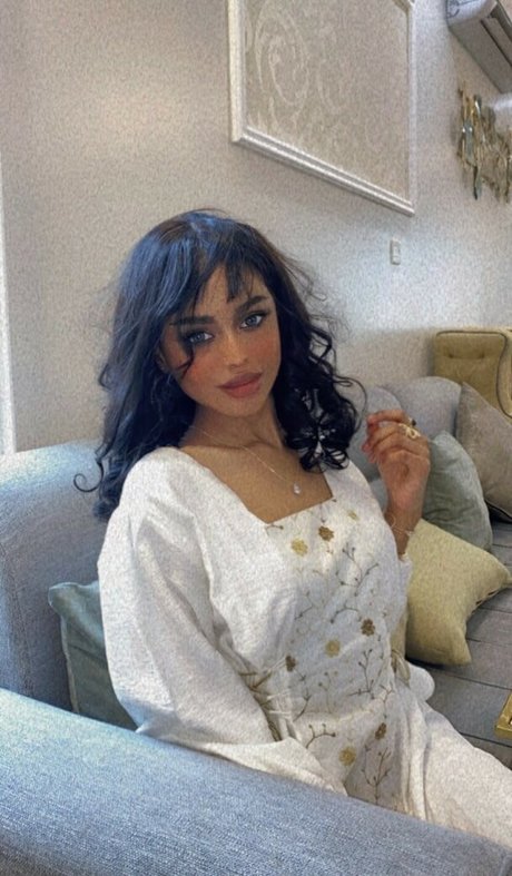 oil7ll estrella porno atractiva fotos