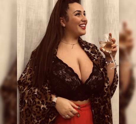 alessiabarbarossa hermosa modelo foto