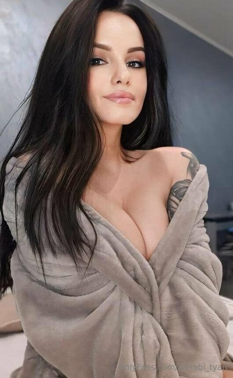 hanabi tyan bonita actriz imágenes