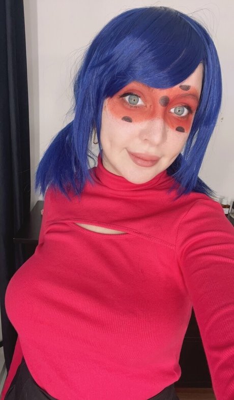 Linameowmeow modelo desnudo imágenes