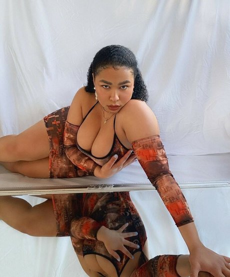 amielatisha estrella libre archivo