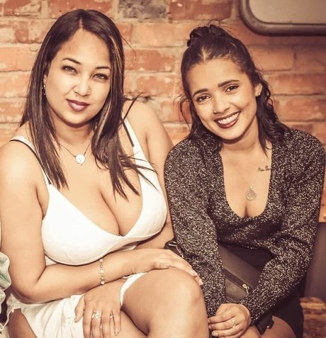 Magan Jade Fotoaufnahmen