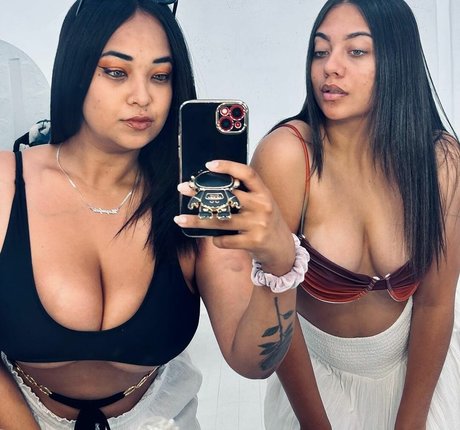 Magan Jade hermosa actriz archivo