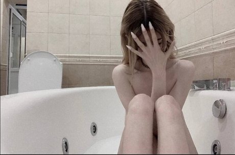 M uselessbeauty estrella xxx foto