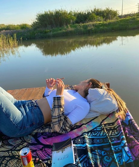 lotem passal estrella porno de arte foto