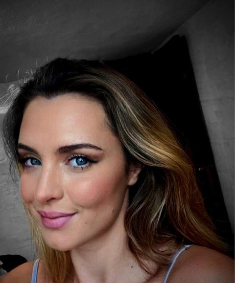 sophiahanvold buen modelo imágenes