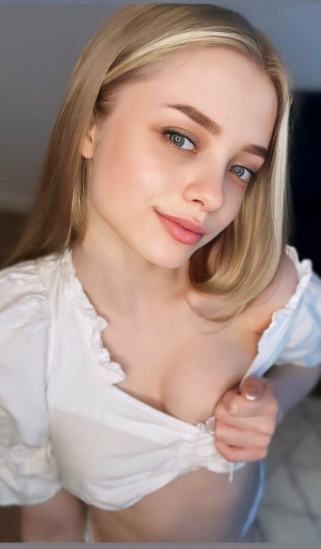 mimi masha modelo xxx galería