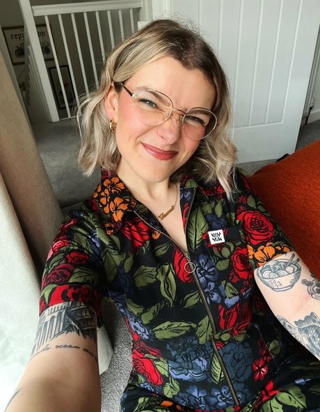 Emmalition buena estrella porno galerías