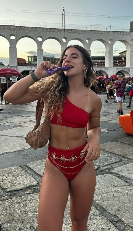 Ju Mamute estrella porno bonita imágenes