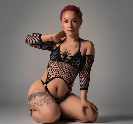 Bigbbyv estrella caliente galerías