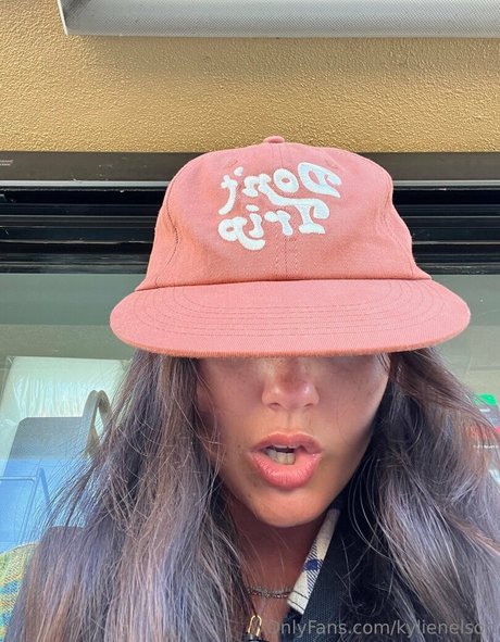 kylienelson estrella del arte galerías