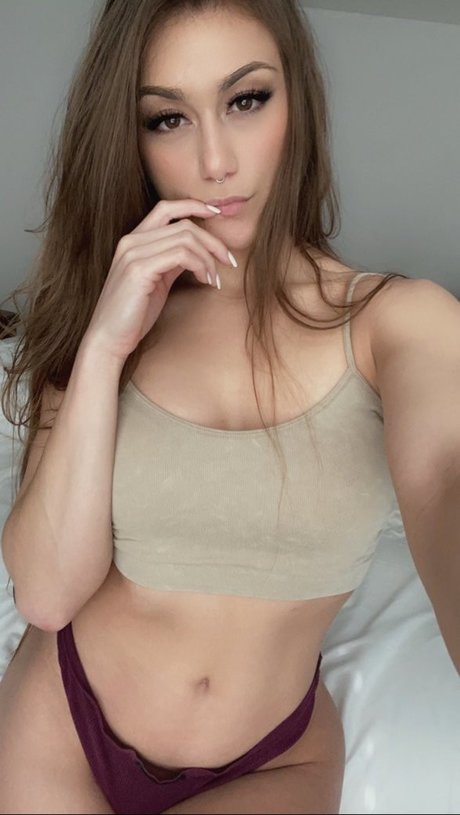 _niki 13 libre de estrellas galerías