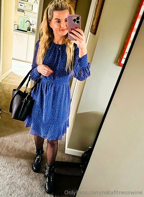 Natafitnesswine actriz de arte foto