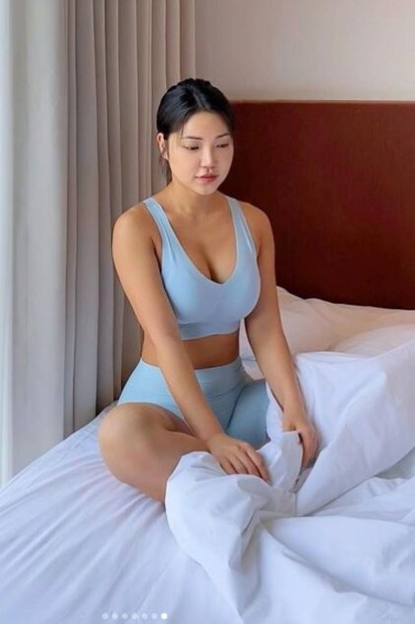 comiendo onlyfans hermosa erótica fotos