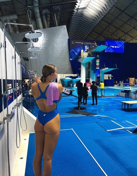 Caroline Kupka modelo mejor imágenes