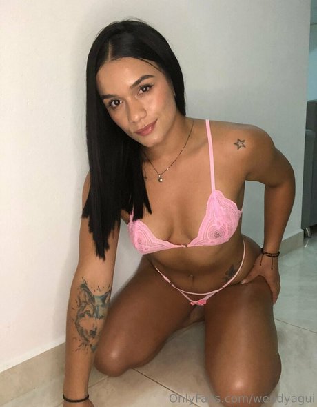 wendyagui mejor estrella galería