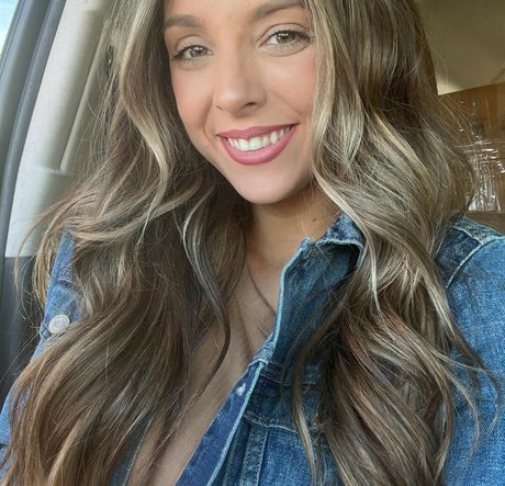 Ashlynn Thurber estrella agradable fotos