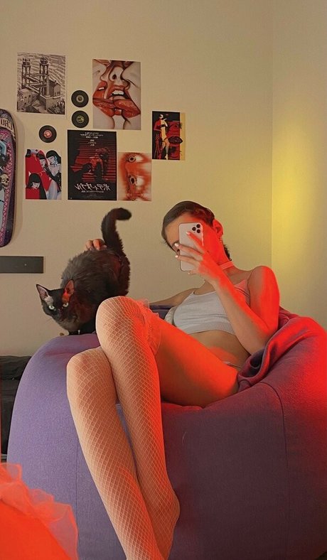 hareniks desnudos estrella porno archivo