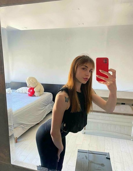 ornellaturri estrella porno erótica imágenes