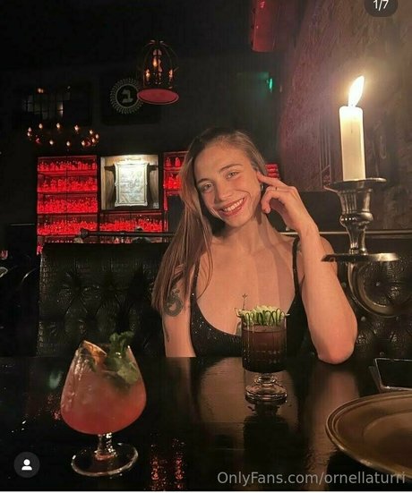 ornellaturri desnudos estrella porno imagen