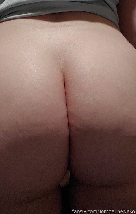 TomoeTheNeko modelo adulto galerías