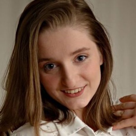 Kotyaysya actriz atractiva archivo