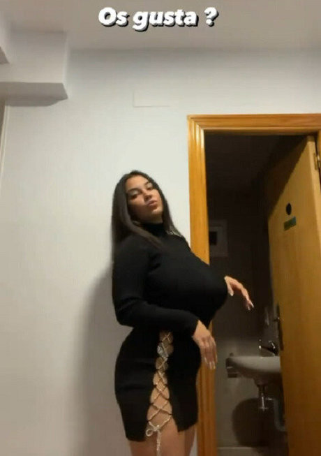 Anneris bonita estrella porno imágenes