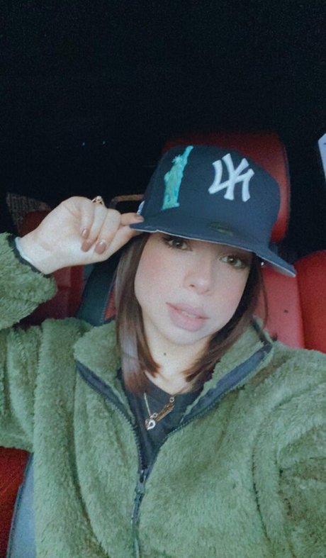 Solibeth Brito bonita estrella porno galería