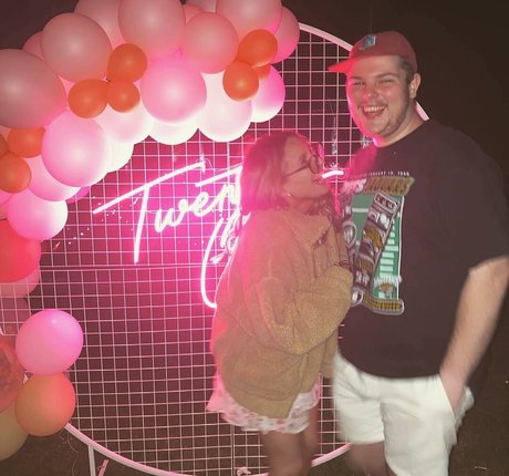 Cobyymj modelo desnuda galerías