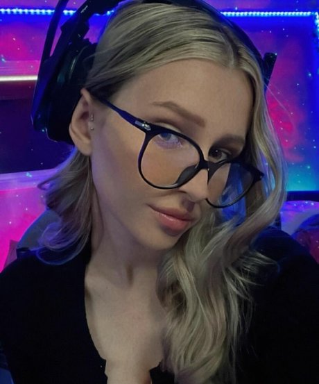 Cobyymj estrella caliente galerías