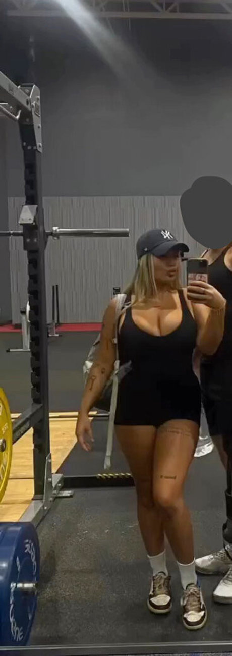 Gianna Malave actriz caliente recopilación