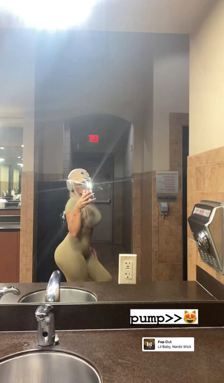 Gianna Malave modelo exclusivo fotos