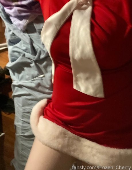 Frozen Cherry arte estrella porno foto