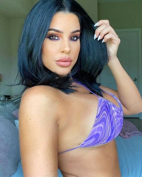 Stephanie Ball modelo sexy foto