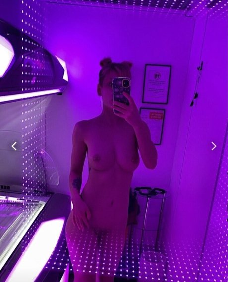 bhadxbambii hermosa modelo galerías